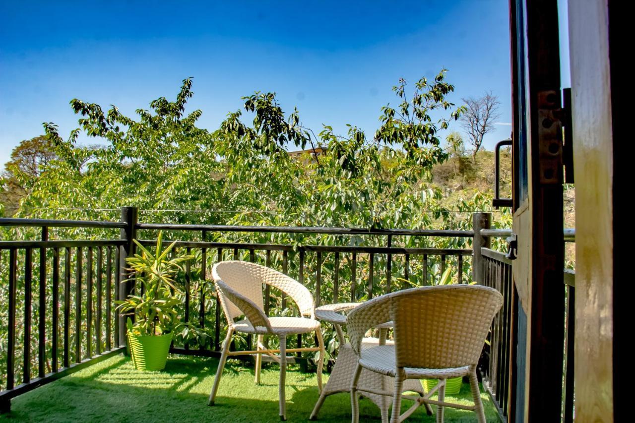 Prakriti Aalay - Riverside Mountain View Boutique Eco Resort Дхарамсала Екстериор снимка